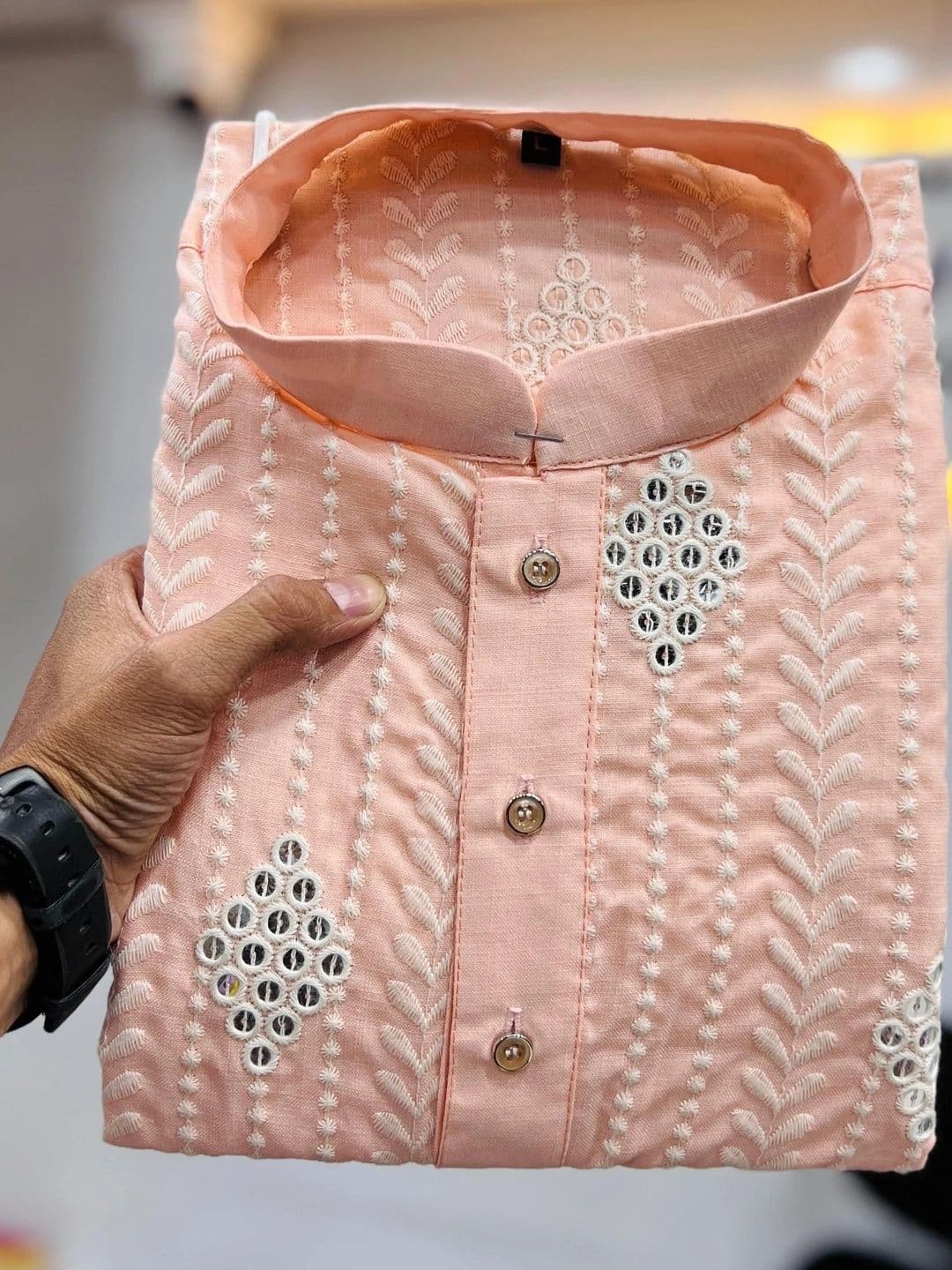 Sangria Men Embroidered Sequinned Kurta - view 1