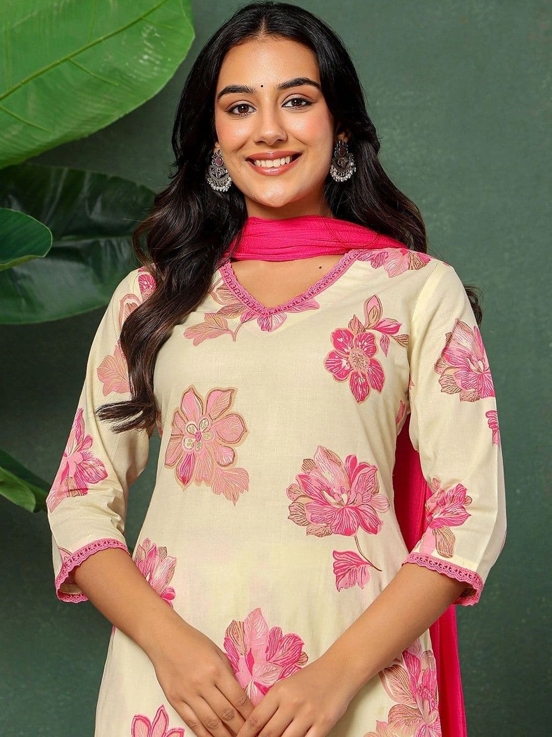 Sangria Women Floral Printed Regular Pure Cotton Kurta with Palazzos & With Dupatta - view 1