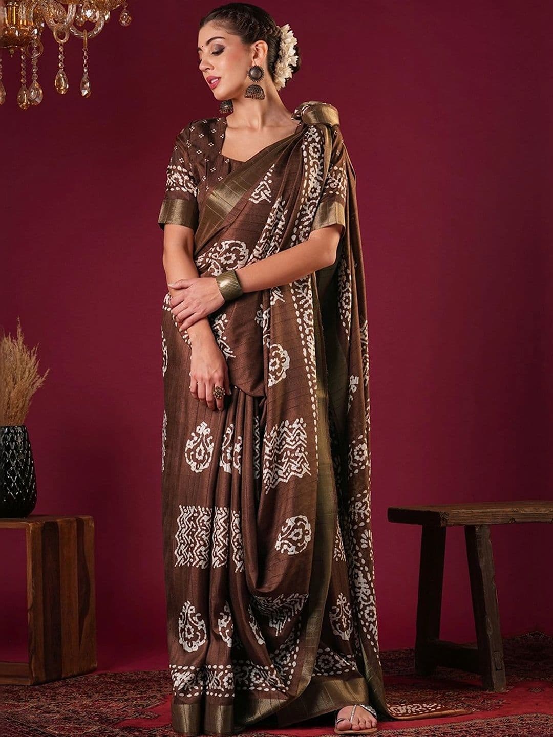 Mitera Batik Zari Silk Blend Designer Sungudi Saree - view 1