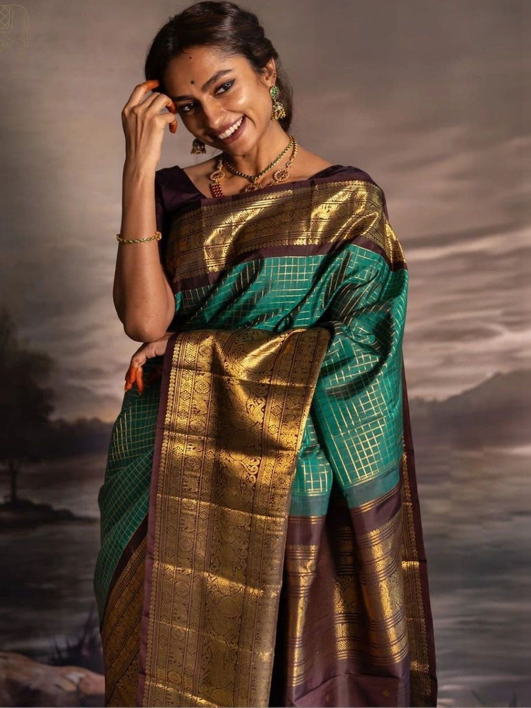 HERE&NOW Zari Silk Blend Kanjeevaram Saree - view 1
