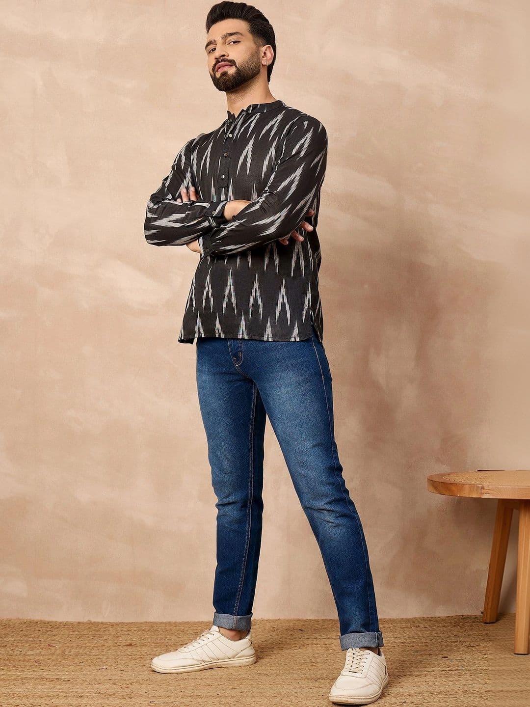 House of Pataudi Men Pure Cotton Abstract Printed Mandarin Collar Straight Kurta - view 1