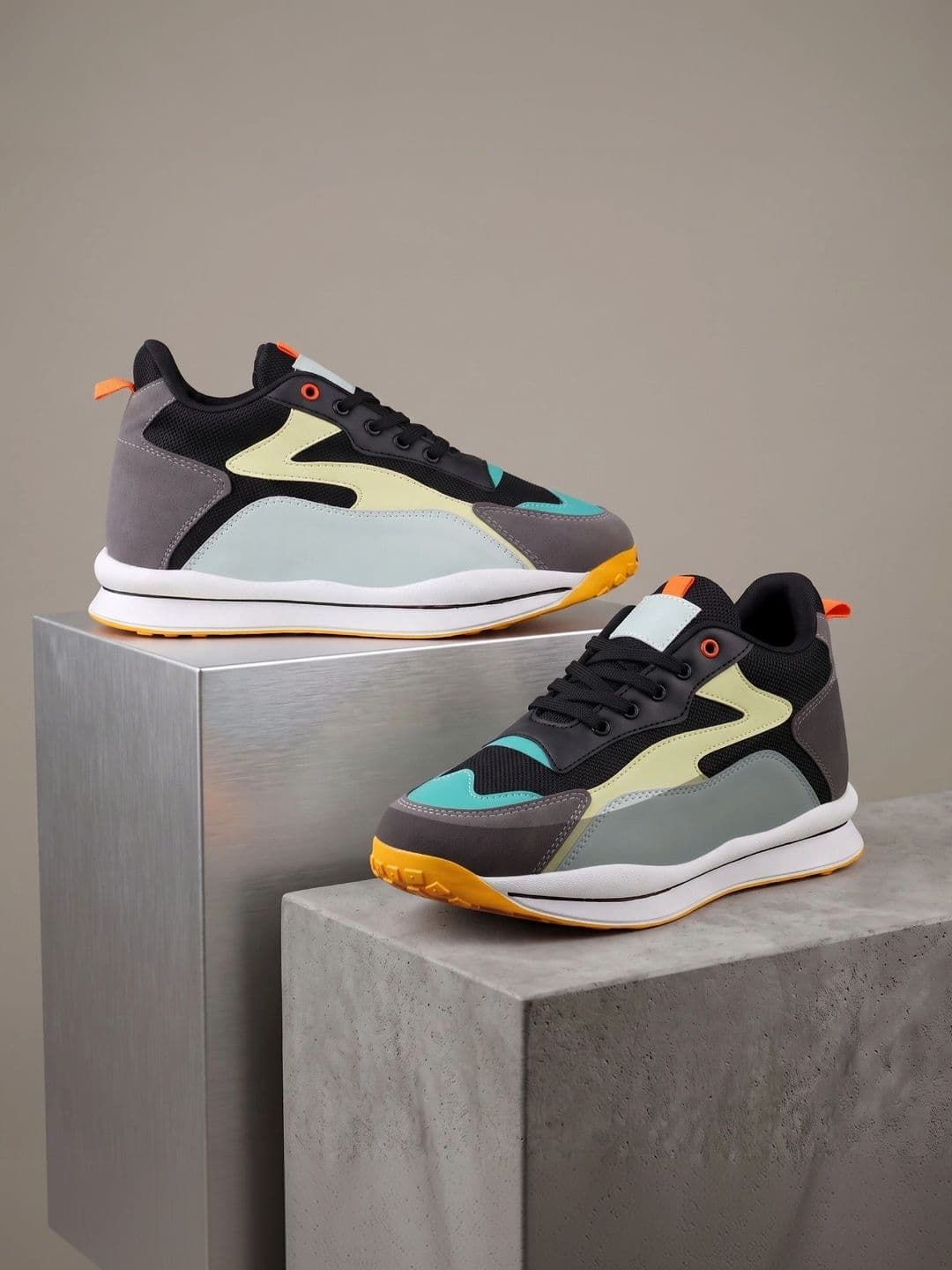 yuvrato baxi Men Running Shoes - view 1