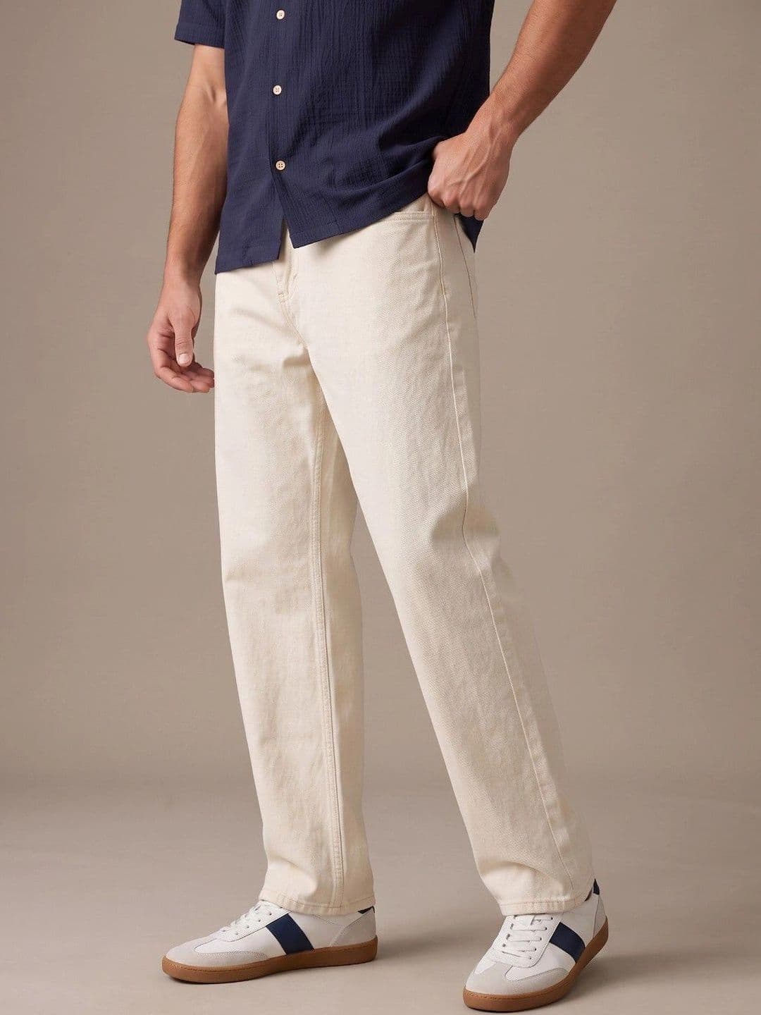 Roadster Men Regular Fit Mid-Rise Jeans - view 1