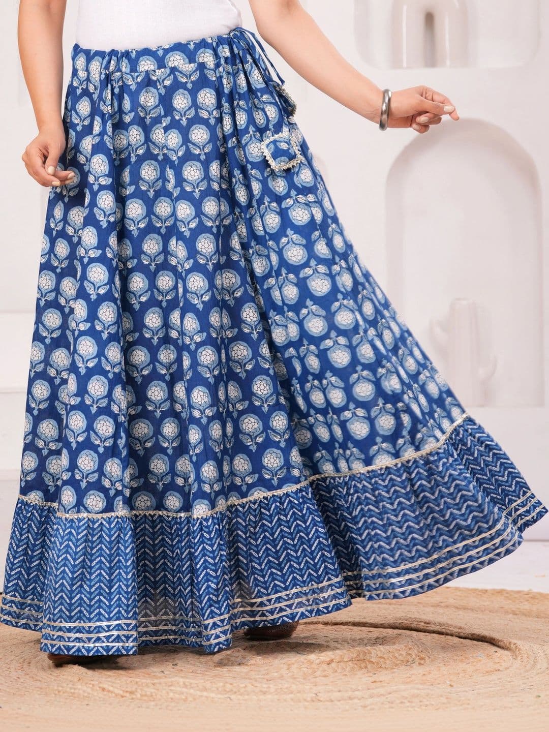 Maquien Women Floral Maxi Flared Skirt - view 1