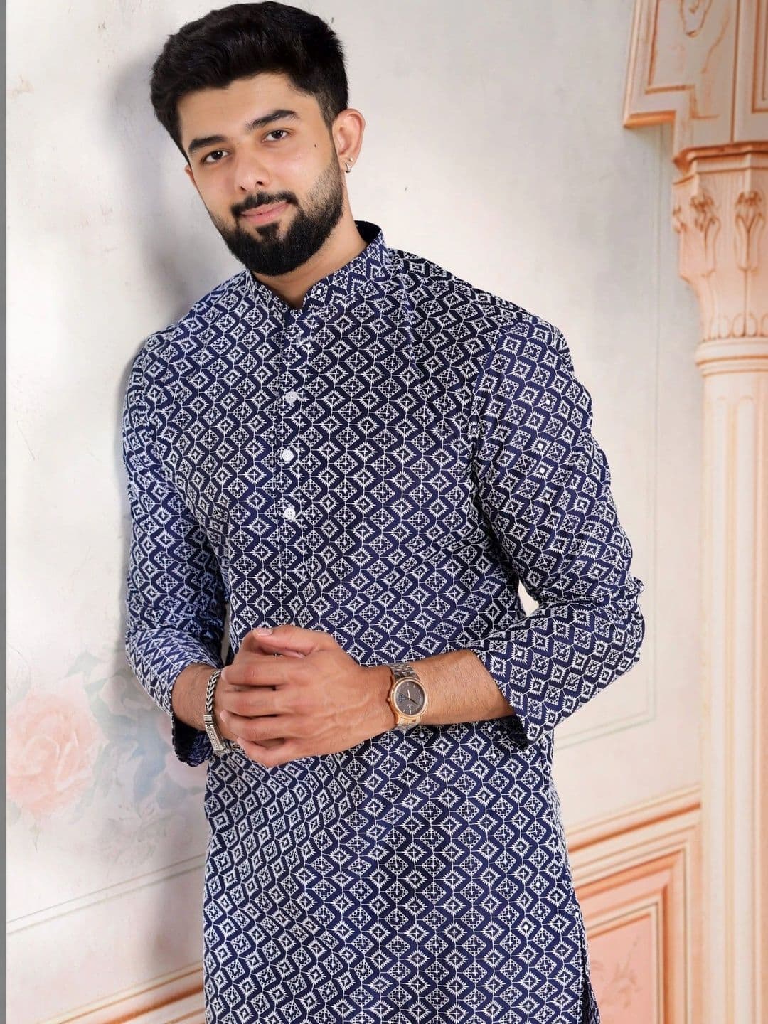 Koshin Men Sequinned Jacquard Kurta - view 1