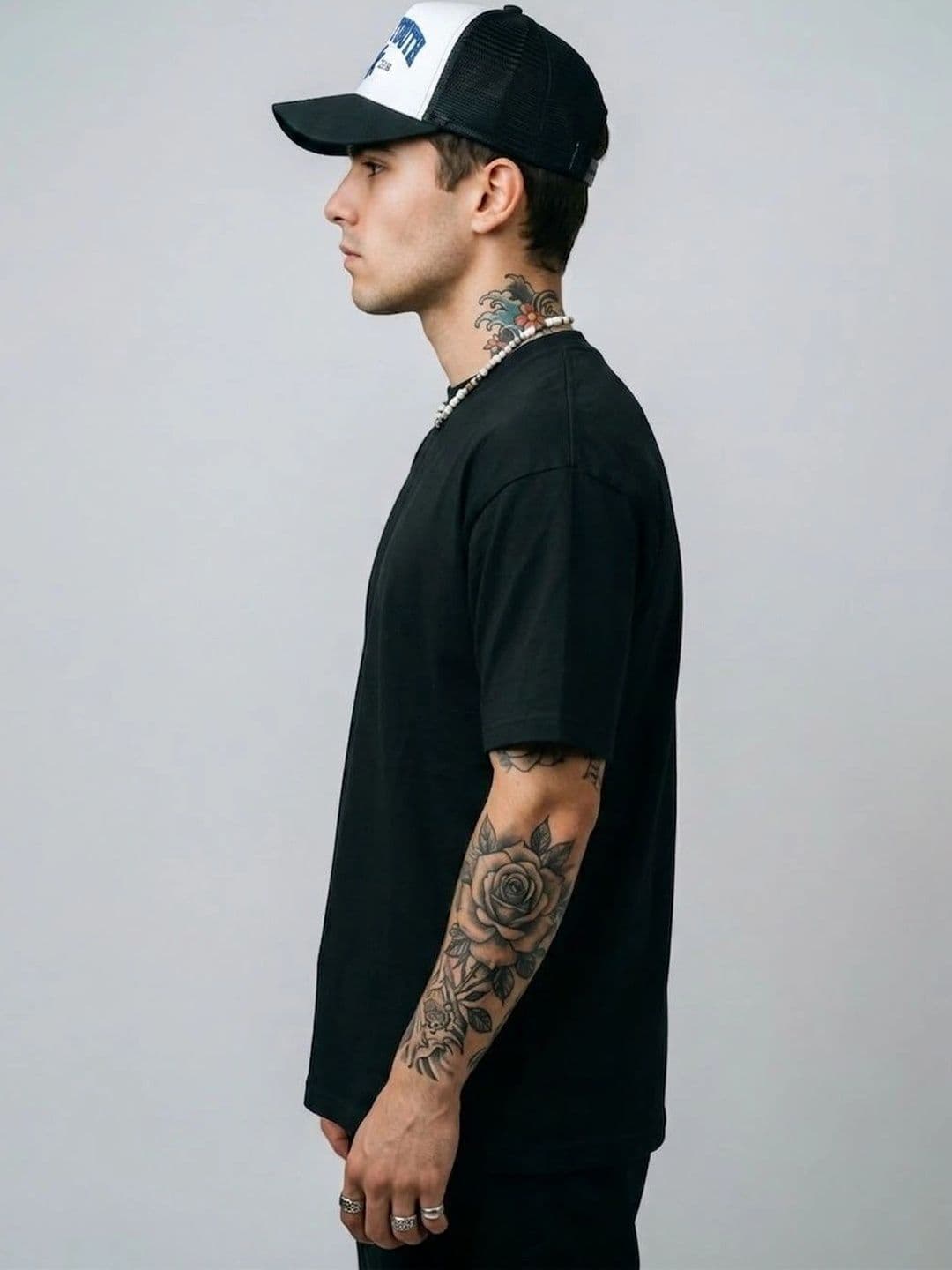 Black Pigeon Men Printed T-shirt - view 1