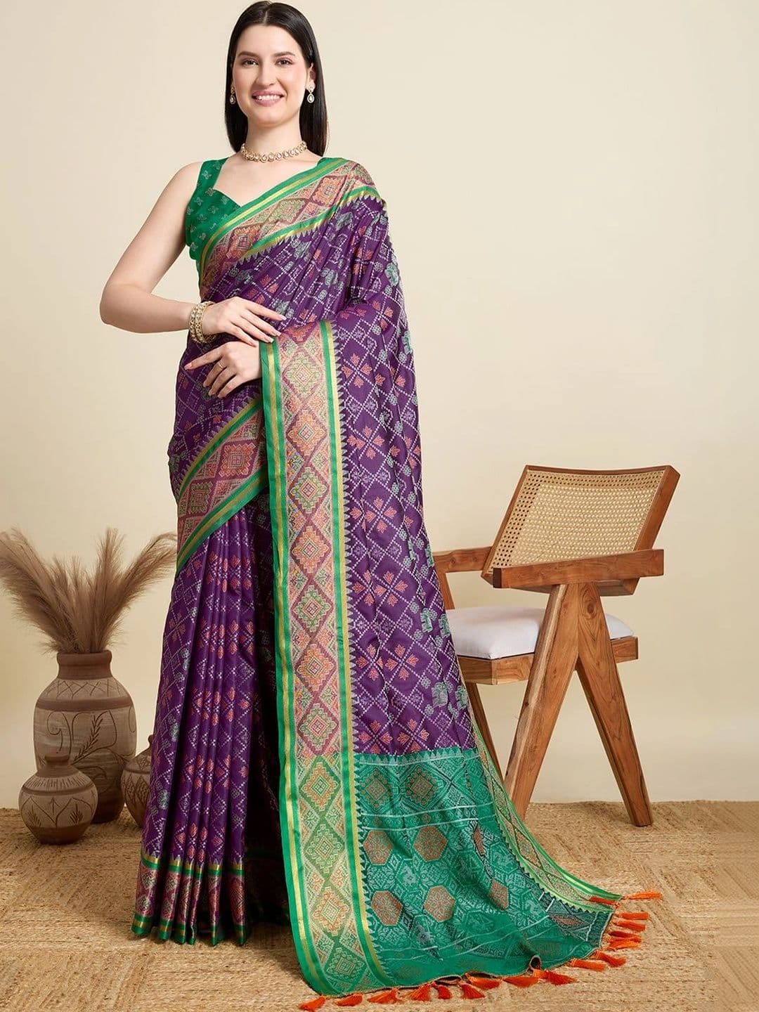 Ishvara Fashion Purple Patola Silk Blend Woven Design & Border Saree - view 1
