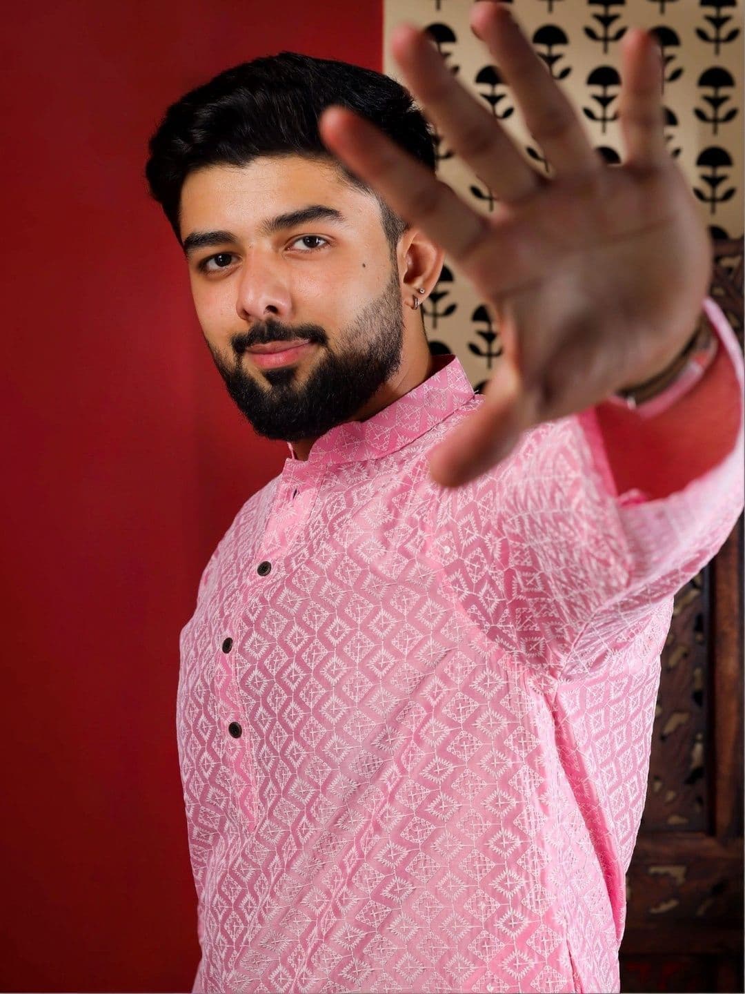 Koshin Men Sequinned Jacquard Kurta - view 1