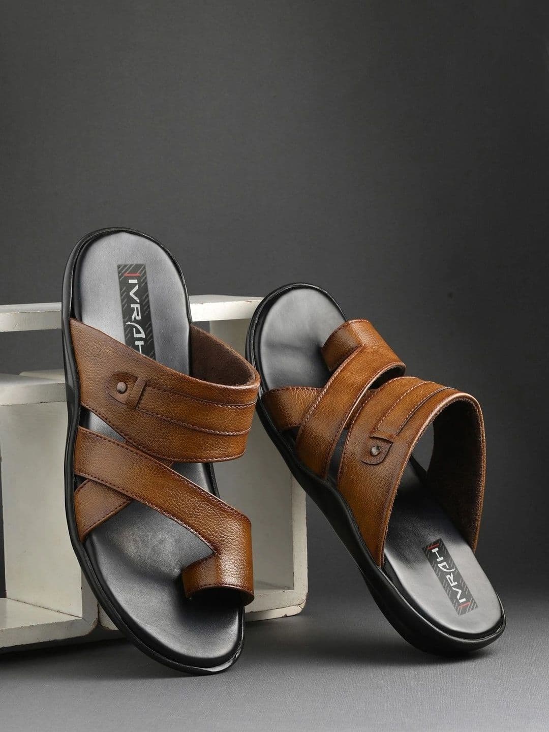 IVRAH Men Textured Lightweight Slip Resistance Comfort Sandals - view 1
