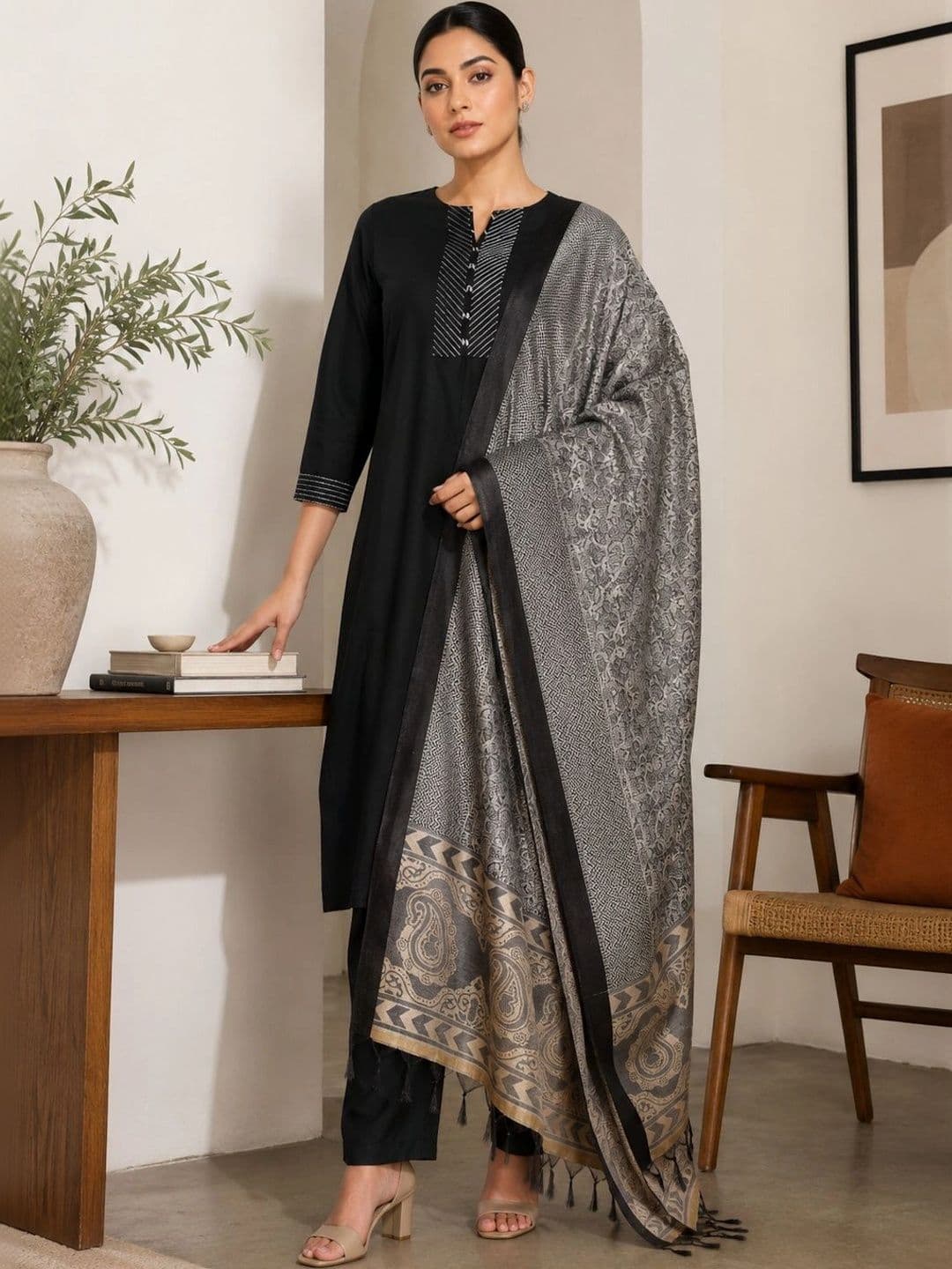 Bunai Women Ethnic Motifs Regular Thread Work Kurta with Trousers & With Dupatta - view 1