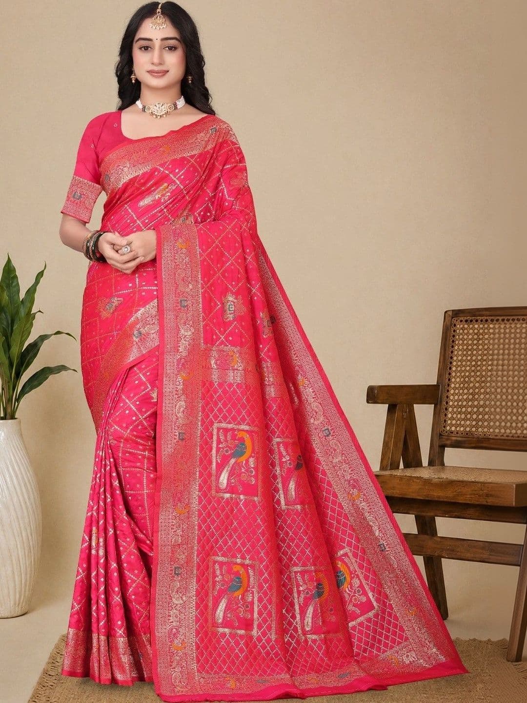 Dreamposhak Woven Design Zari Art Silk Banarasi Saree - view 1