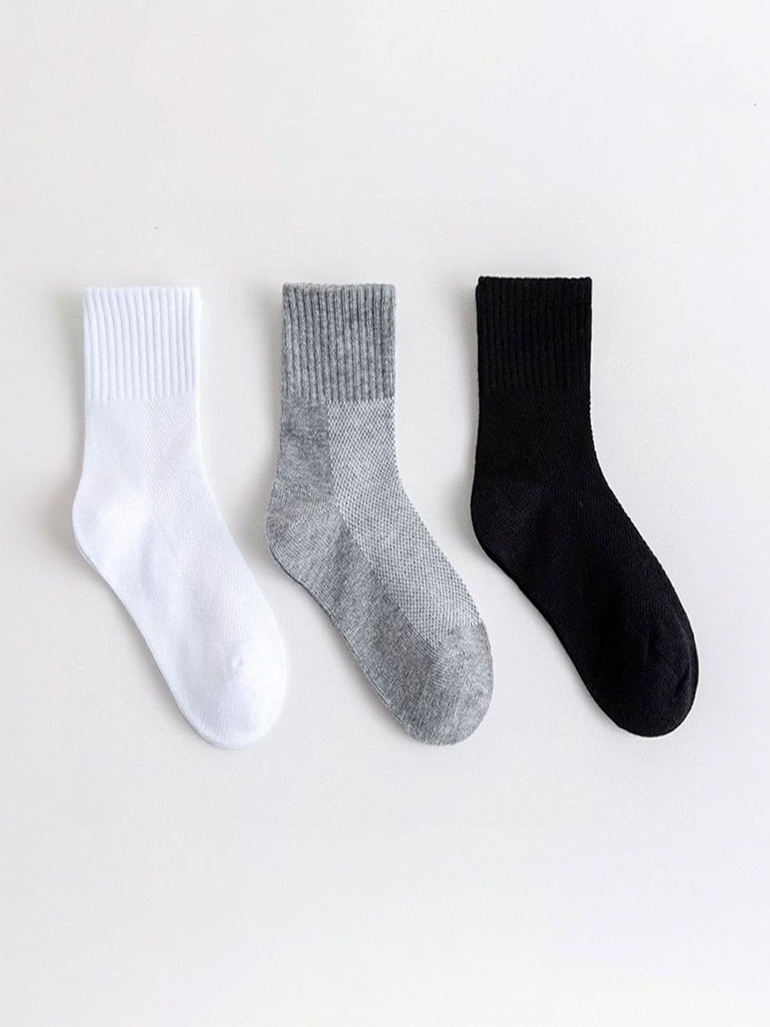 BEAR&BEYOND Men Pack of 3 Cotton Assorted Colourblocked Above Ankle Socks - view 1