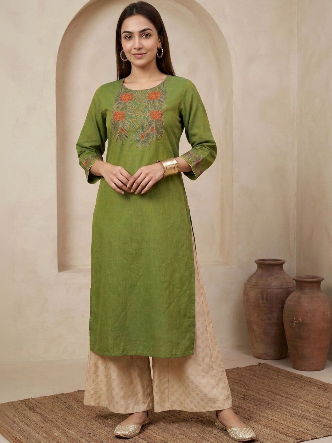 Anouk Women Embroidered Thread Work Kurta - view 1