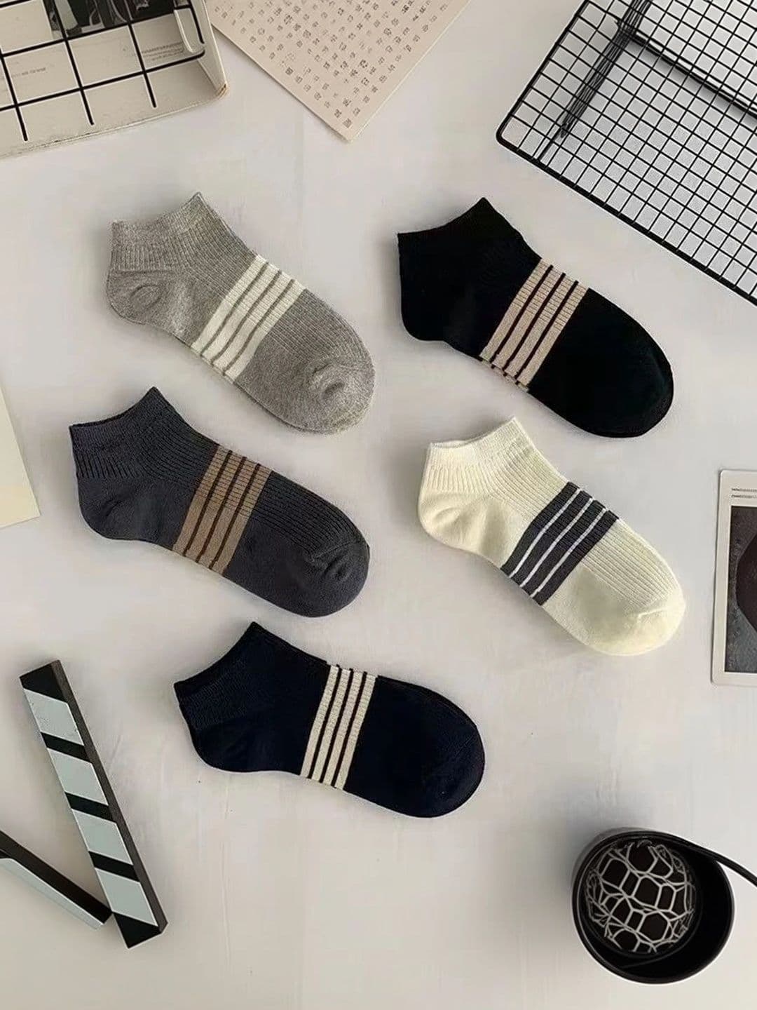 BEAR&BEYOND Men Pack of 5 Cotton Assorted Striped Ankle Length Socks - view 1