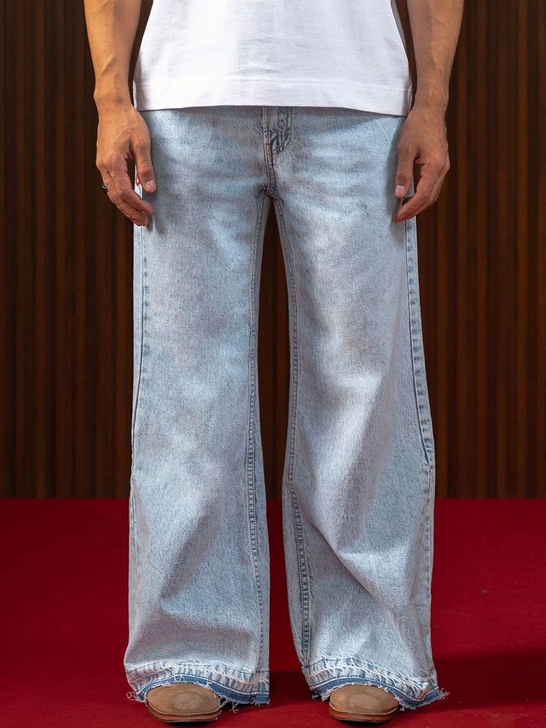 LOVEGEN Men Bootcut Mid-Rise Heavy Fade Jeans - view 1