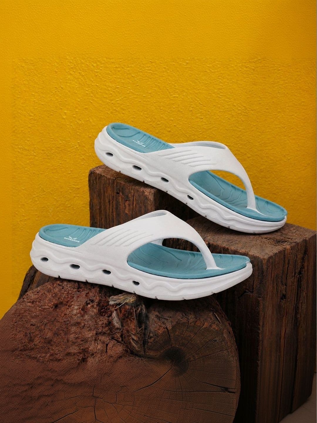 BERSACHE Men Thong Flip-Flops - view 1