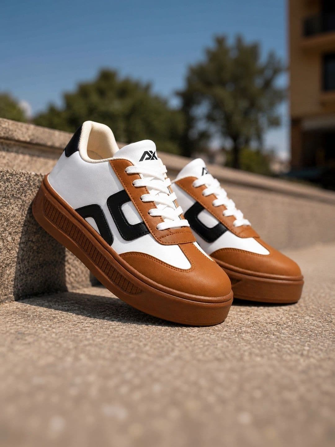 AIRBELL X AIRX Men Colourblocked Sneakers - view 1