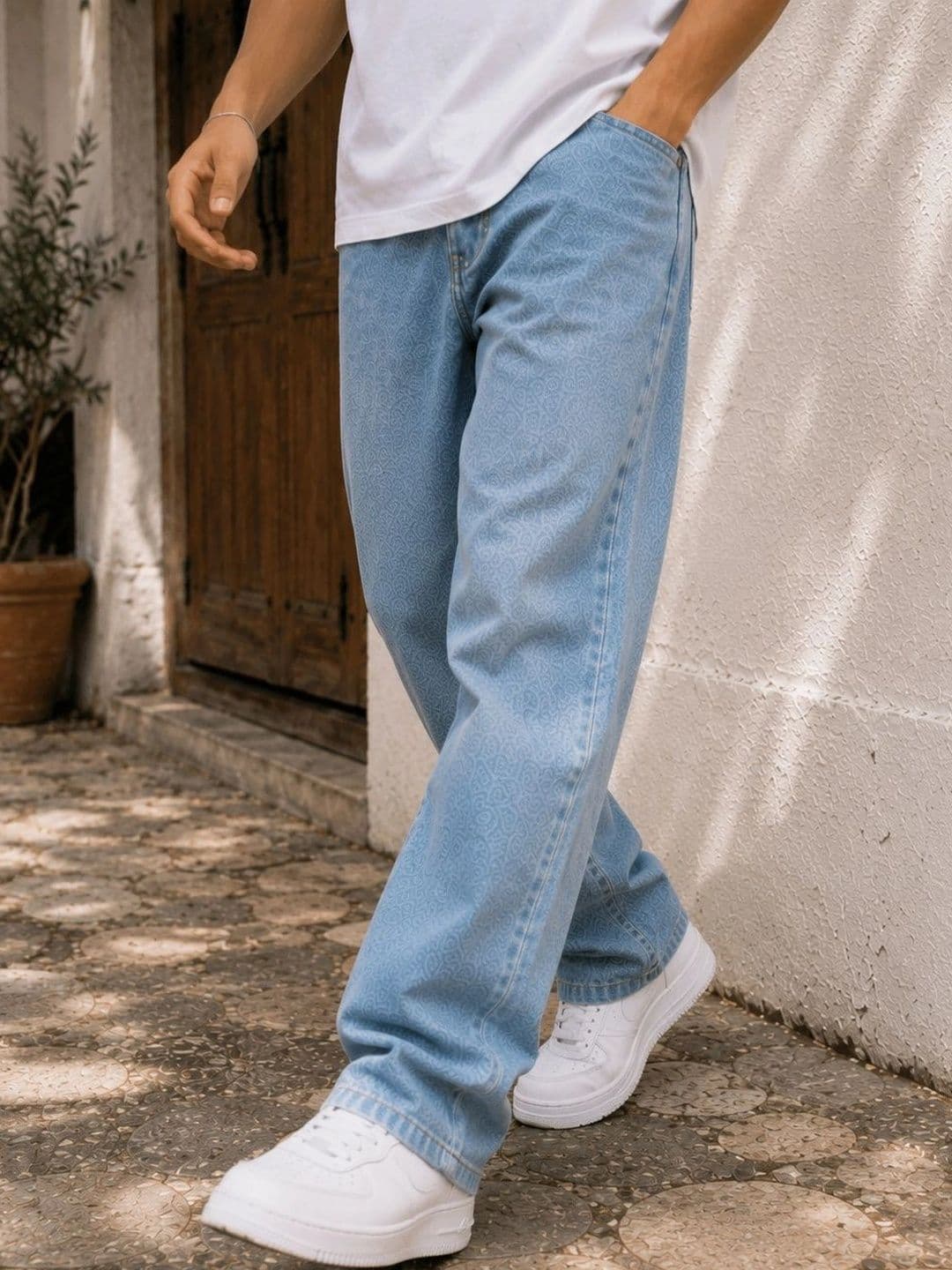 DENIM LIFE Men Classic Straight Fit Mid-Rise Stretchable Jeans - view 1