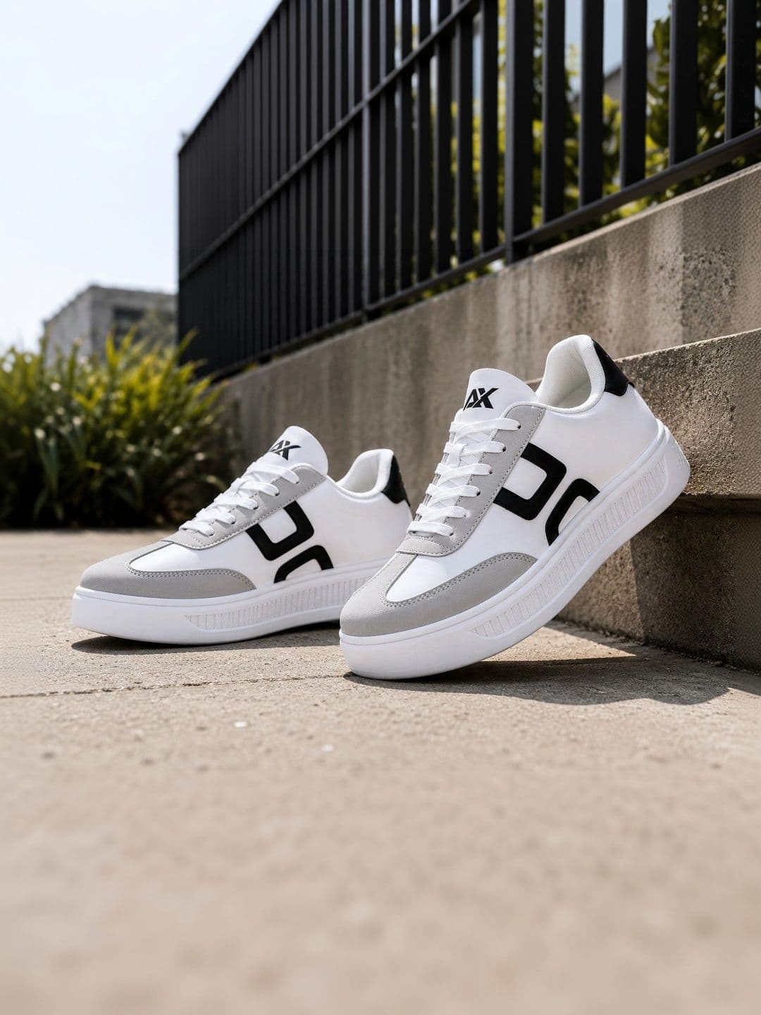 AIRBELL X AIRX Men Colourblocked Sneakers - view 1