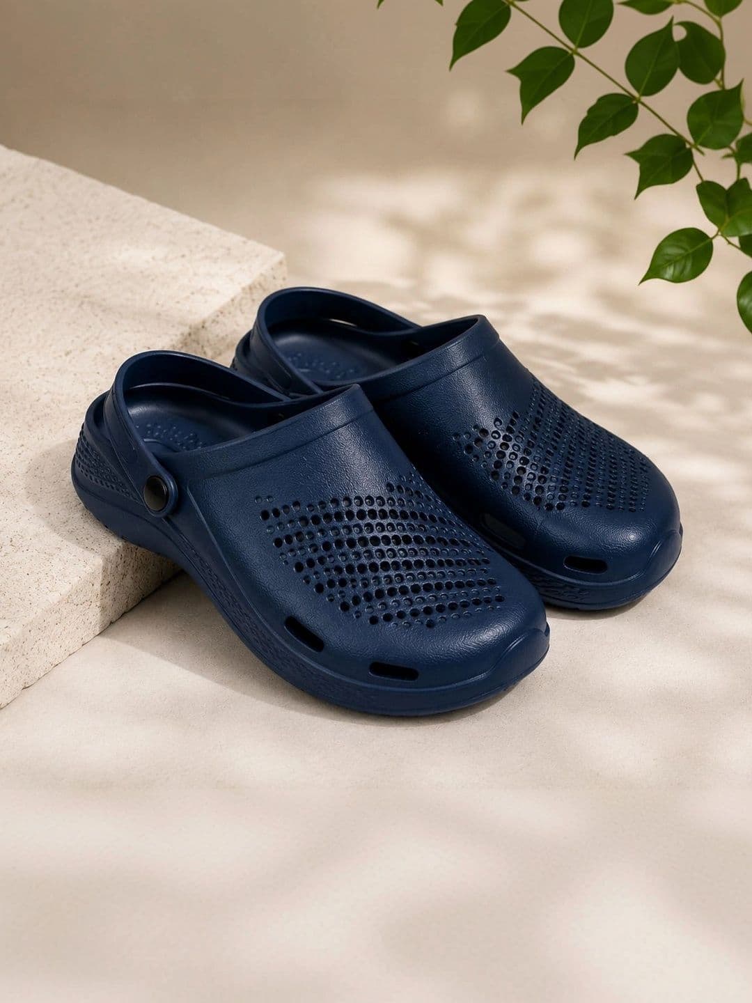 FROEBEL Men Clogs Sandals - view 1