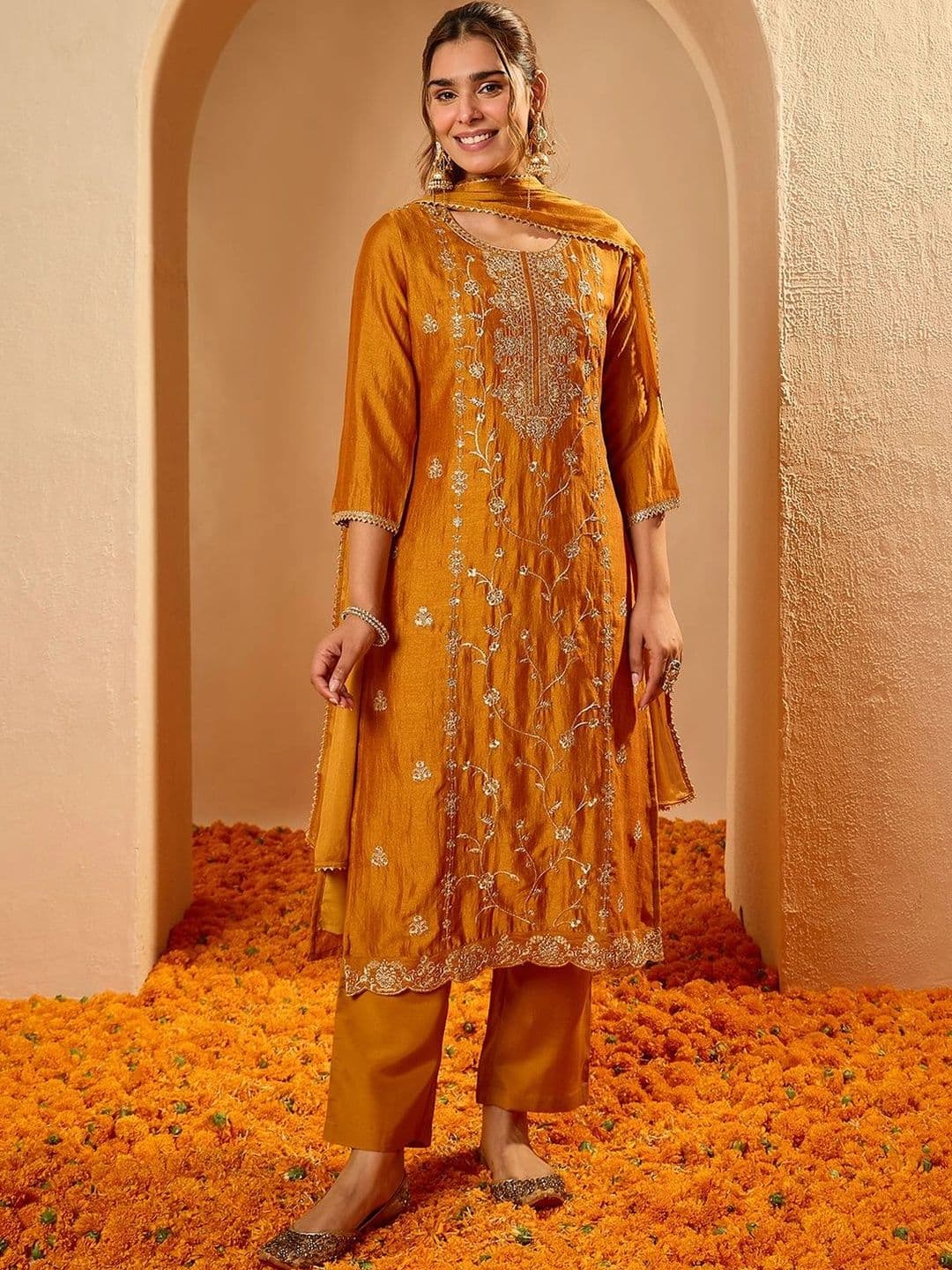 Janasya Women Ethnic Motifs Embroidered Regular Gotta Patti Kurta with Trousers & With Dupatta - view 1