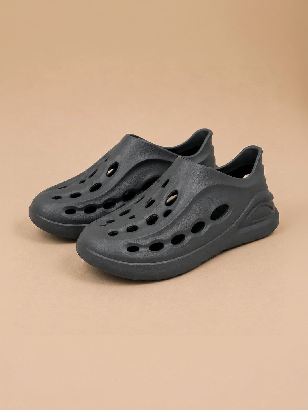 FROEBEL Men Clogs Sandals - view 1