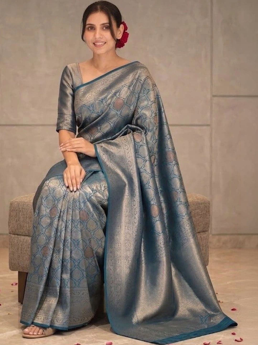 Zimzims Woven Design Zari Art Silk Banarasi Saree - view 1