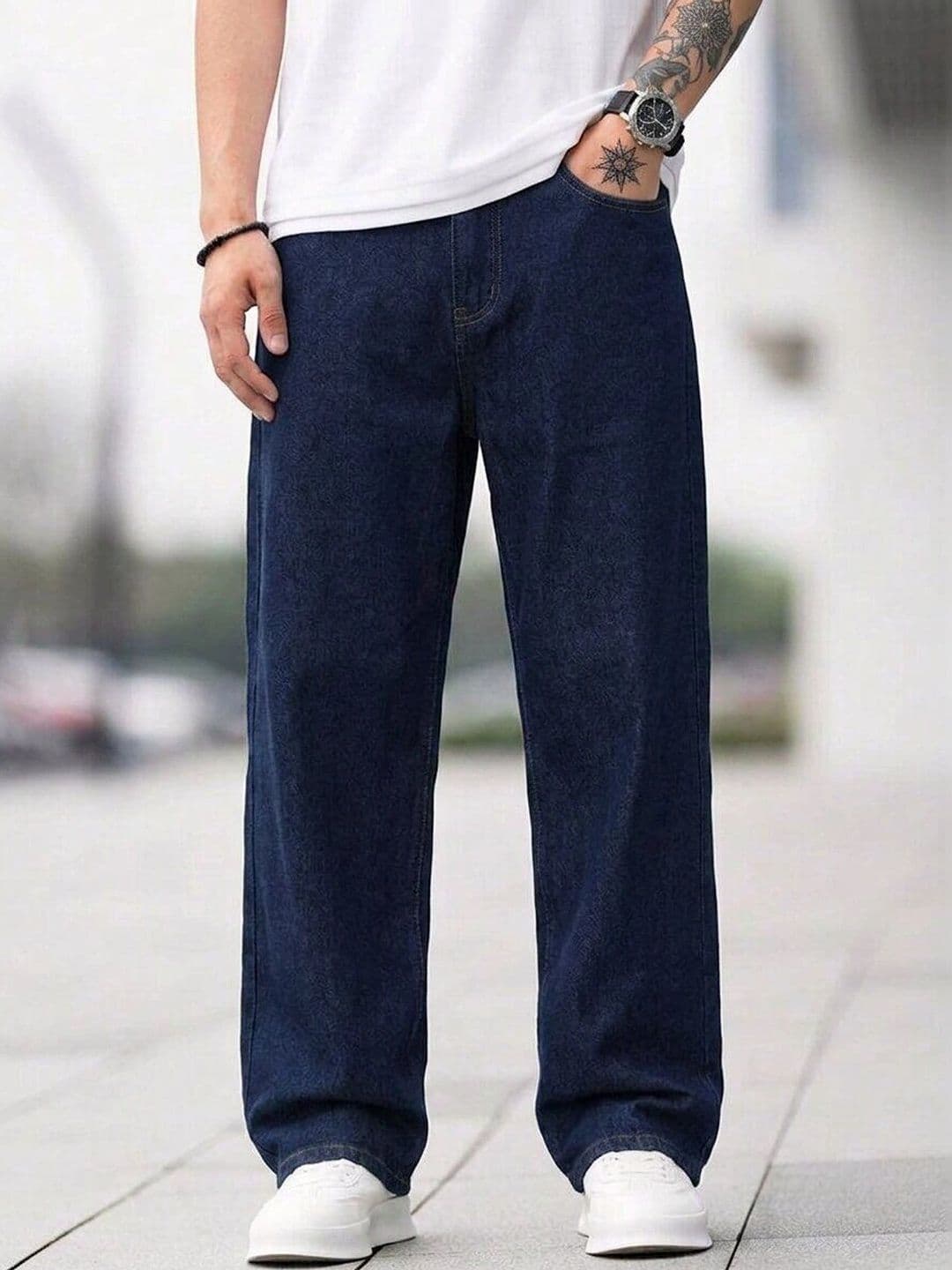 KAJARU Men Loose Relaxed Fit Mid-Rise Light Fade Jeans - view 1