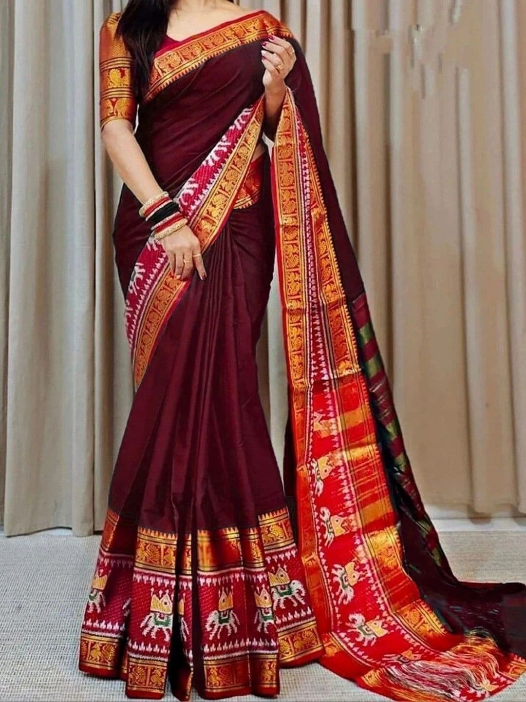 MAGNEITTA Woven Design Zari Silk Cotton Designer Narayan Peth Saree - view 1