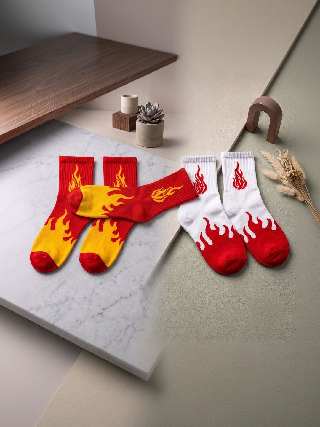 SWAZ Men Pack of 2 Cotton Assorted Patterned Above Ankle Socks - view 1