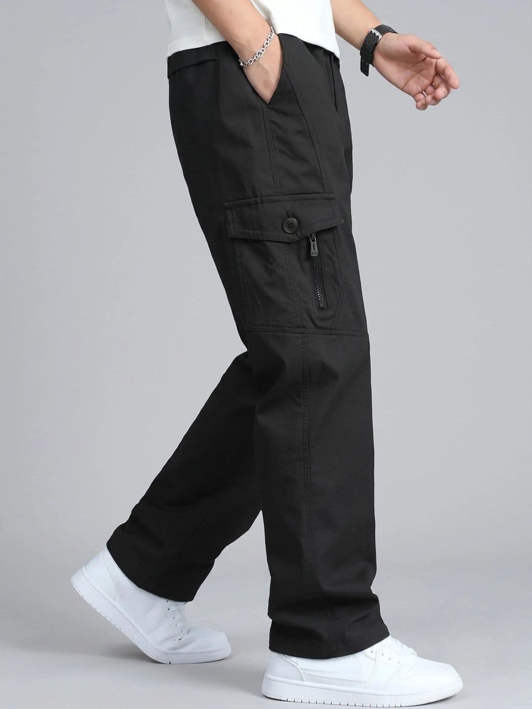 Mast & Harbour Men Classic Loose Fit Cargos Trousers - view 1