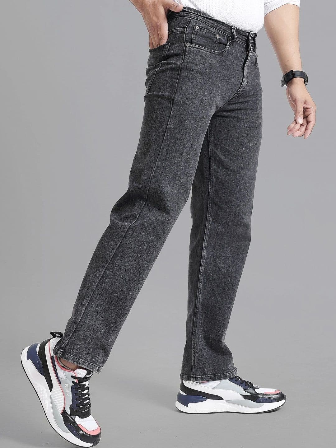 Wanted Men Straight Fit Mid-Rise Jeans - view 1