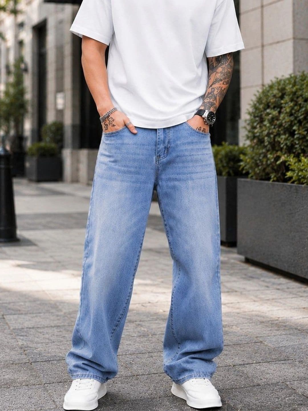 PINKLIT Men Straight Fit Mid-Rise Light Fade Jeans - view 1