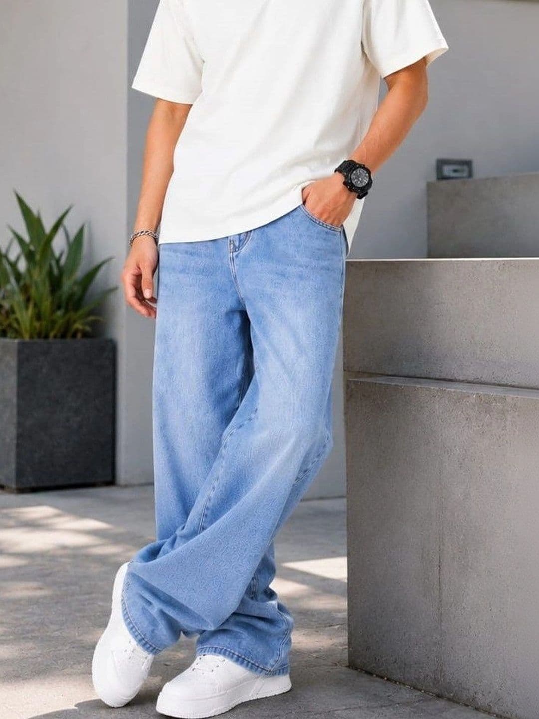 PINKLIT Men Straight Fit Mid-Rise Light Fade Jeans - view 1