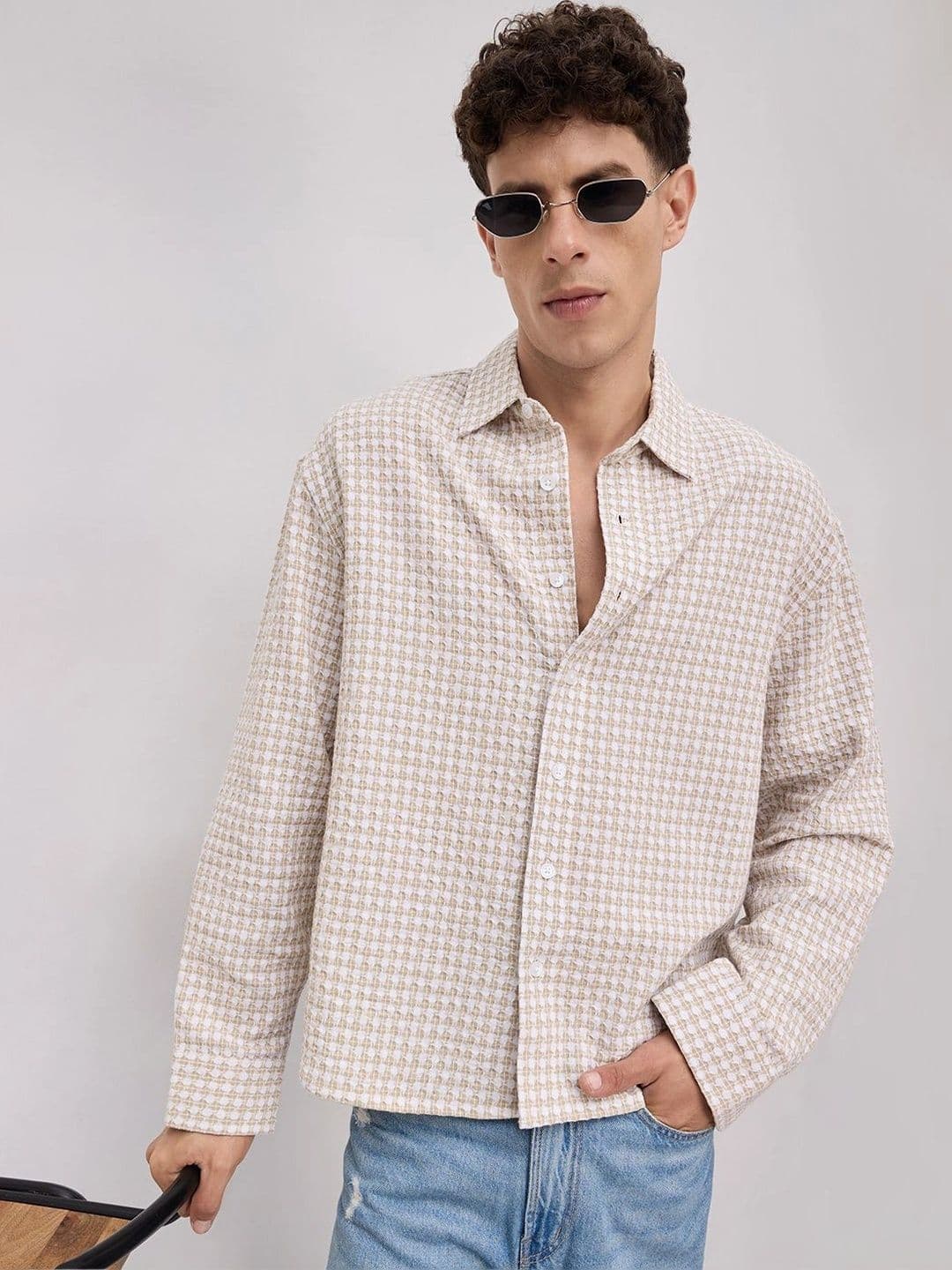 VASTRADO Men Classic Boxy Checked Casual Shirt - view 1