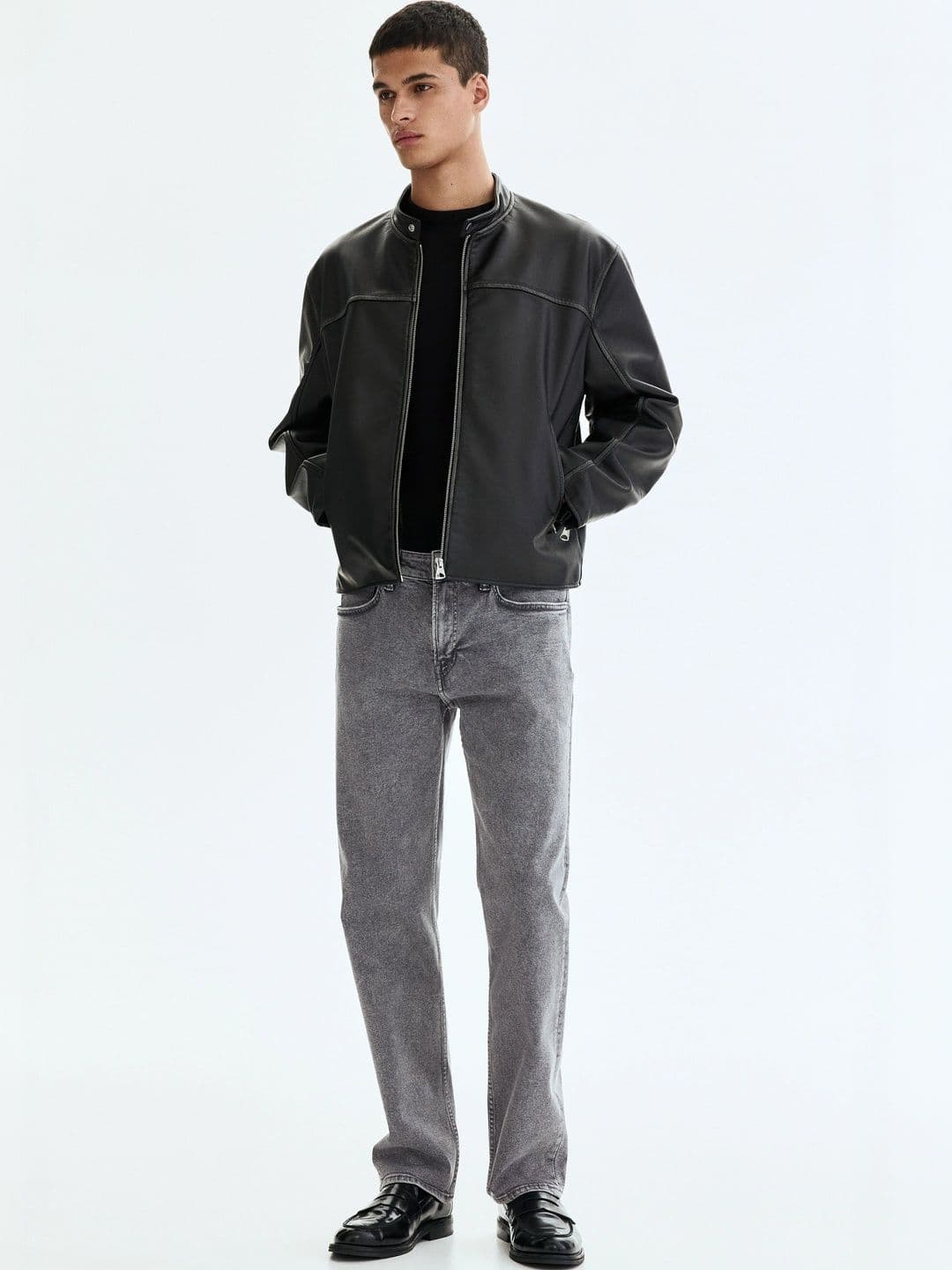 Global Jeans Men Regular Fit Mid-Rise Jeans - view 1