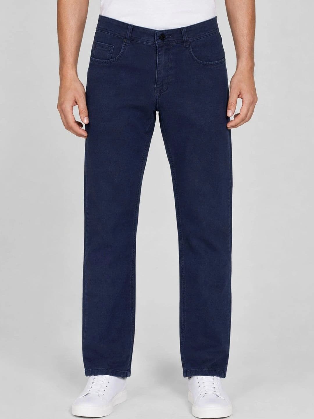 Kyber Men Jean Straight Fit Mid-Rise Light Fade Stretchable Jeans - view 1