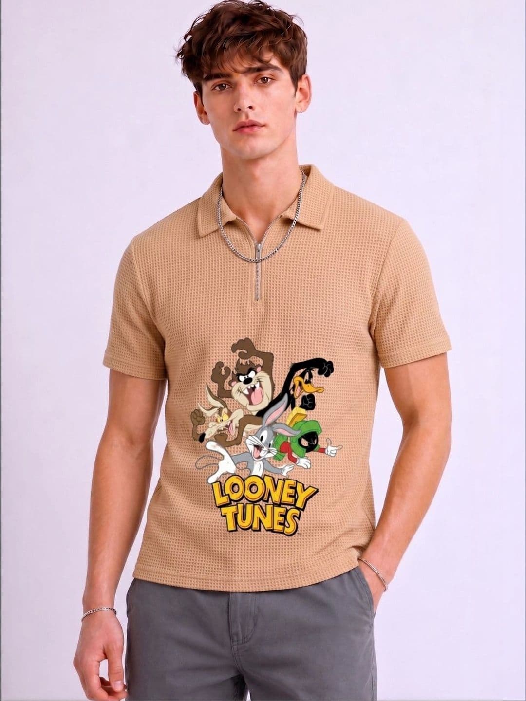 Mobox Men Looney Tunes Polo Collar T-shirt - view 1