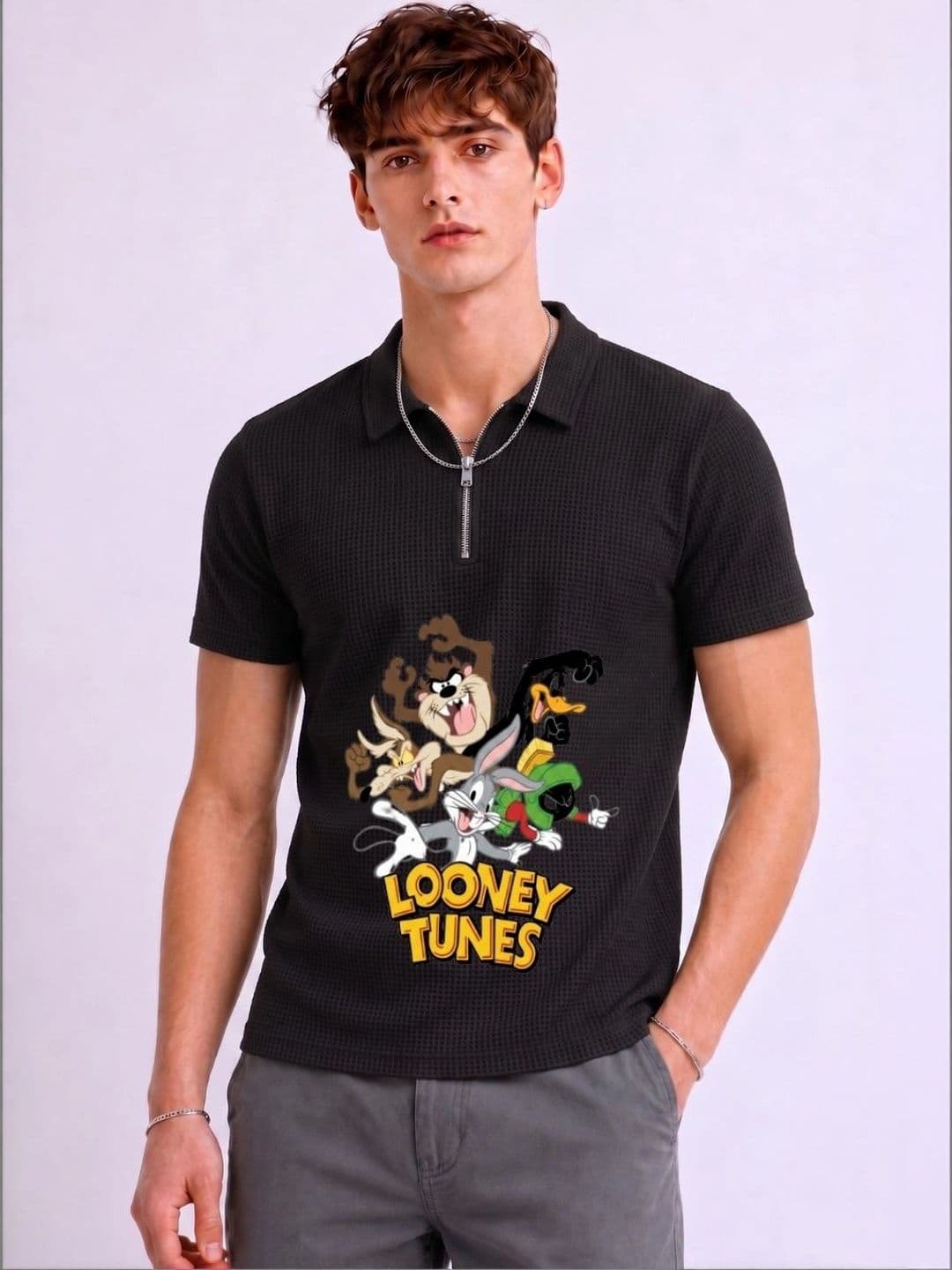 Mobox Men Looney Tunes Polo Collar T-shirt - view 1