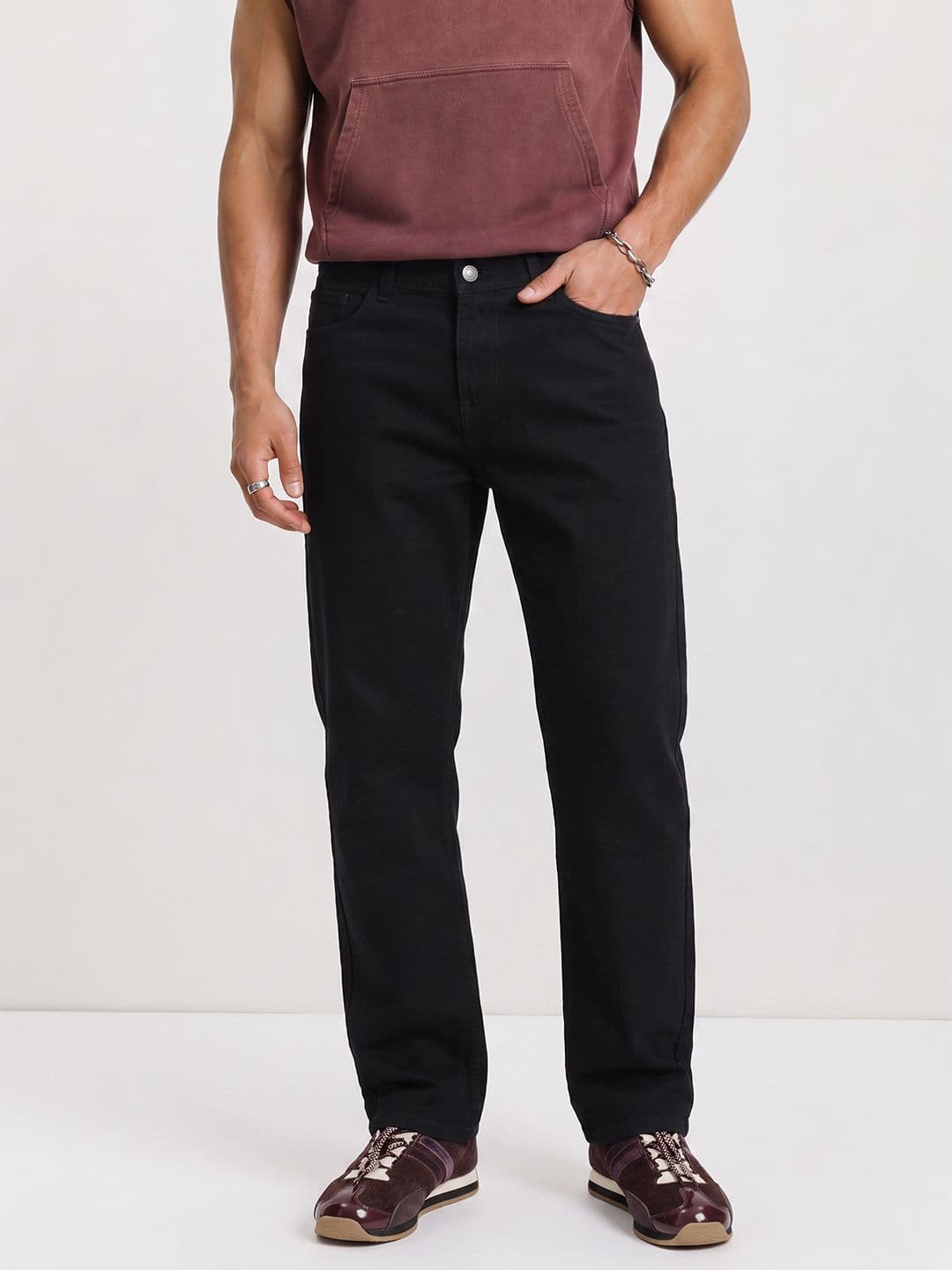 The Roadster Life Co. Men Relaxed Fit Stretchable Jeans - view 1