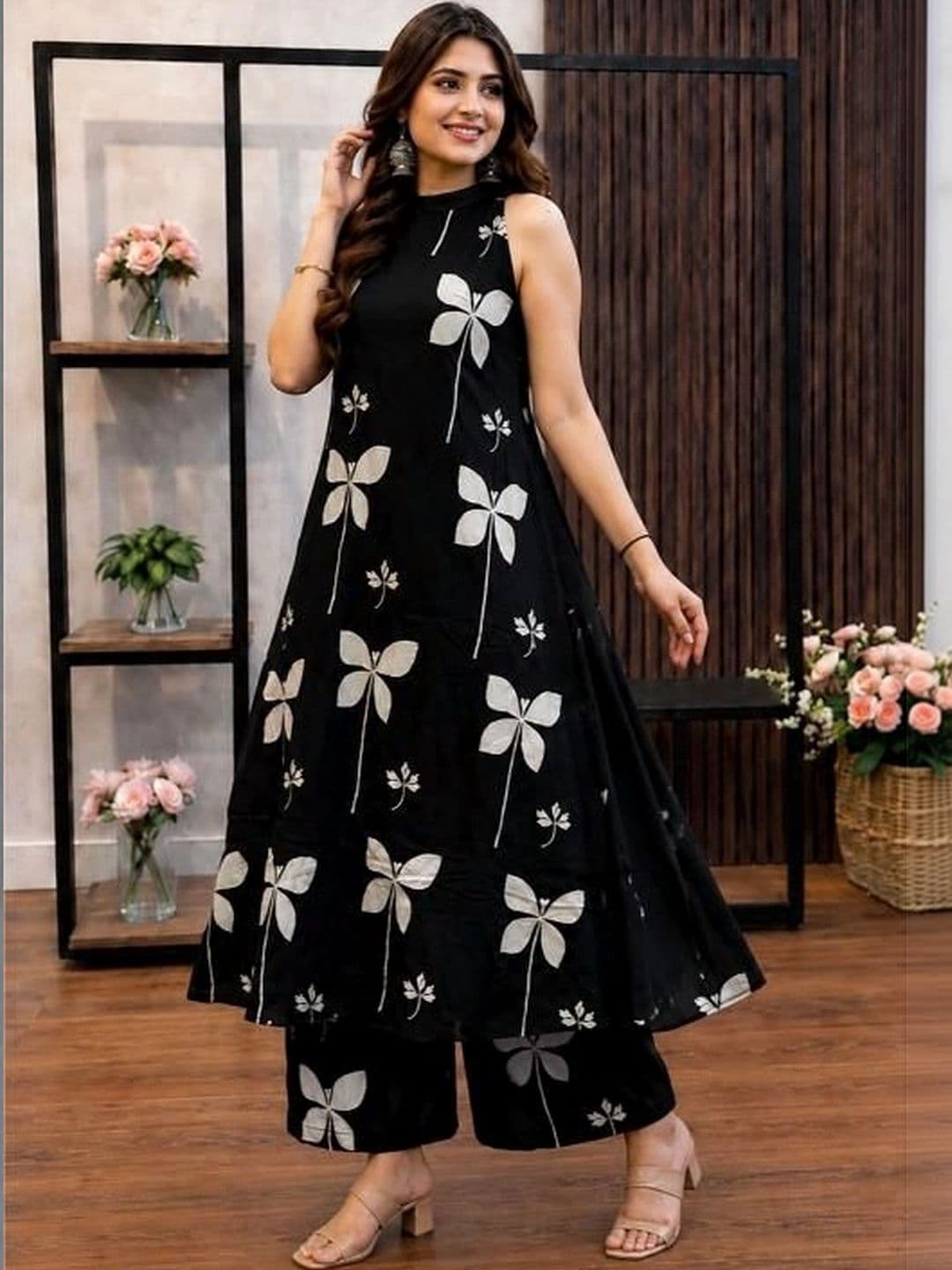 SHLOKFASHIONS Women Floral Printed Regular Kurta with Palazzos - view 1
