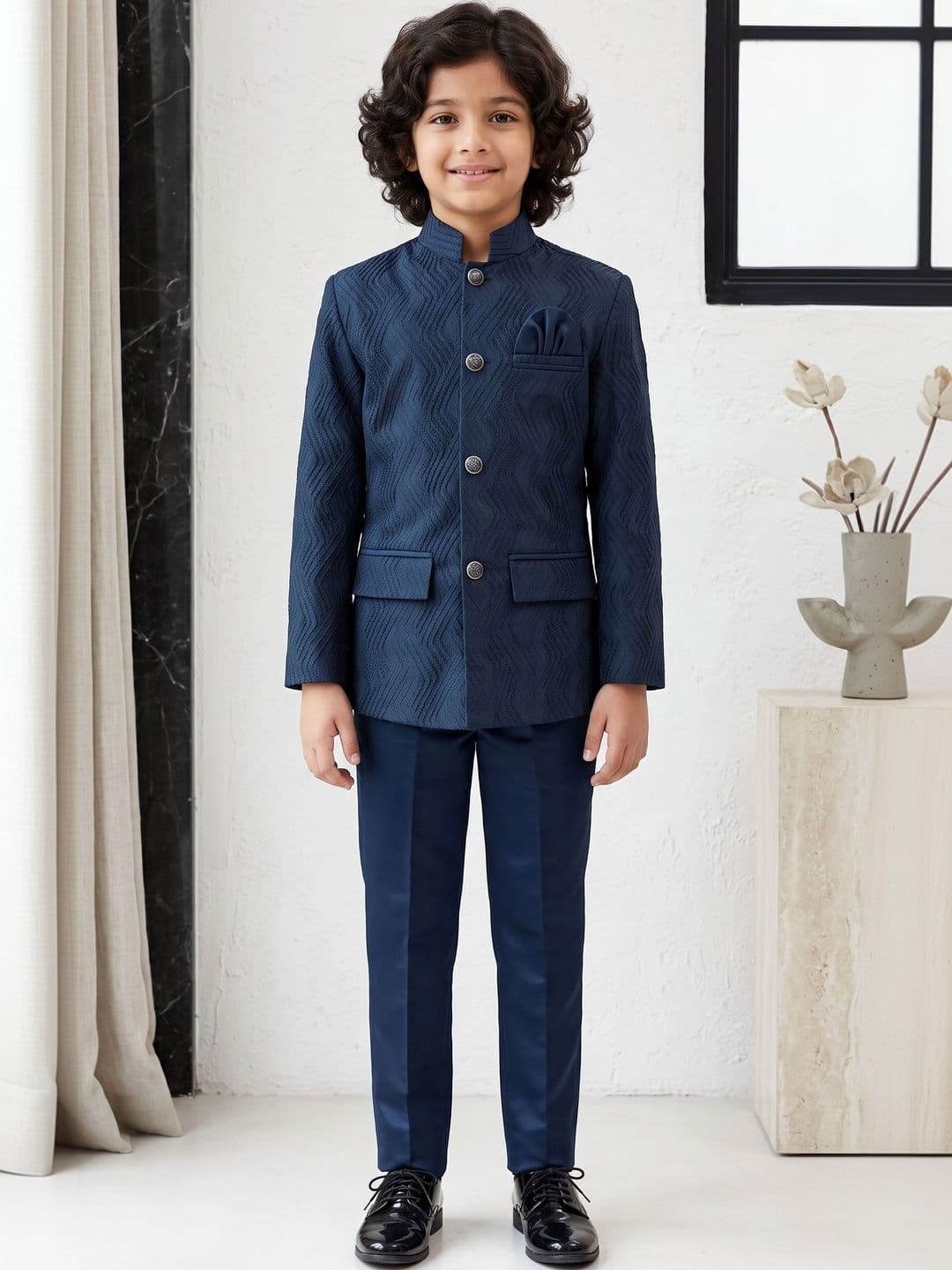 ahhaaaa Boys Embroidered Mandarin Collar Sherwani - view 1