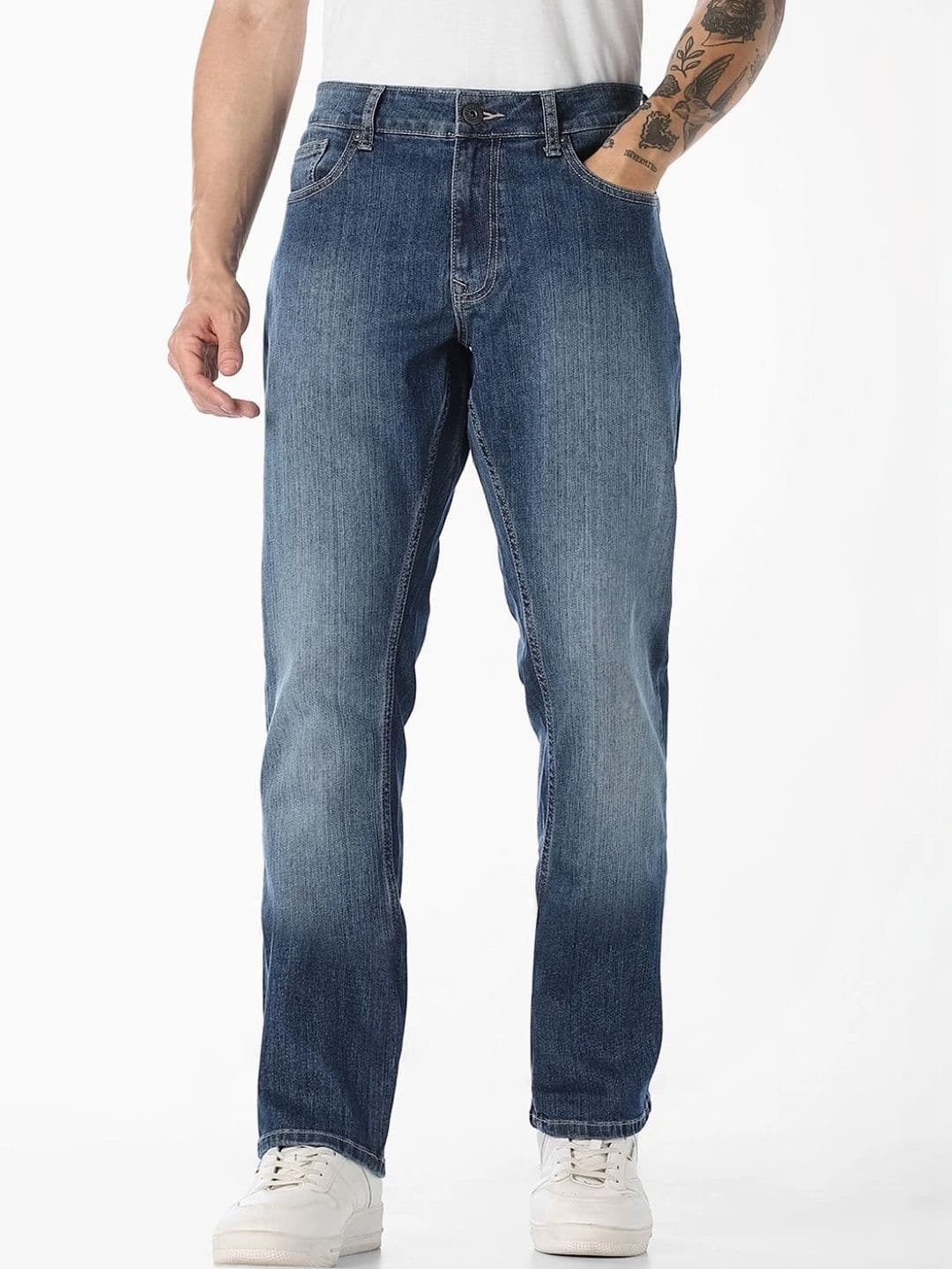 Jack & Jones Men Clark Regular Fit Low-Rise Light Fade Stretchable Jeans - view 1