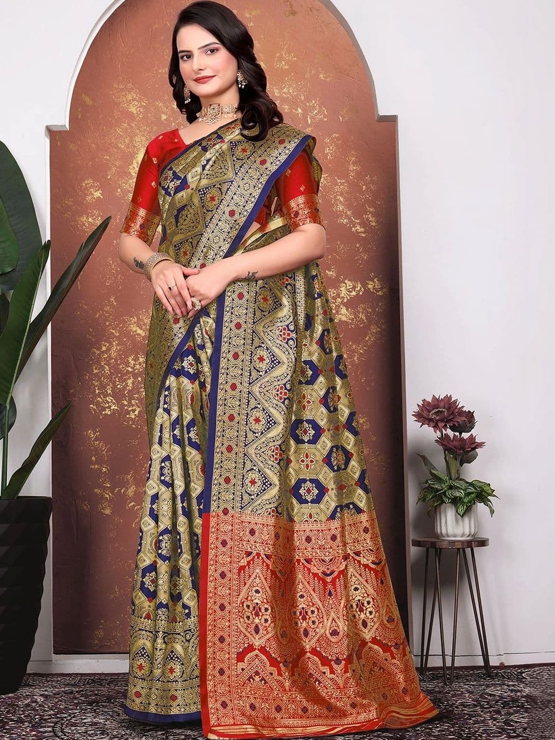 KANURIKAA Woven Design Zari Silk Blend Banarasi Saree - view 1