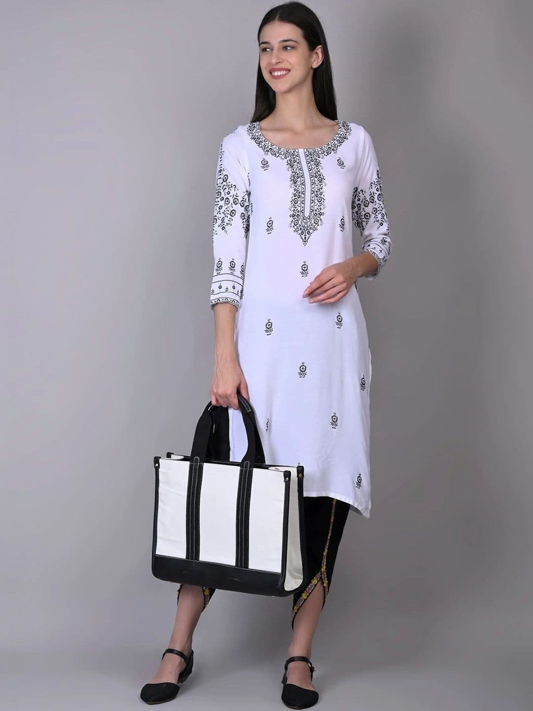PINOVO Women Ethnic Motifs Embroidered Cropped Ethnic Palazzos - view 1