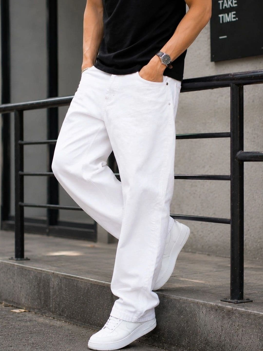 GARTEEN Men Classic Straight Fit Mid-Rise Stretchable Jeans - view 1