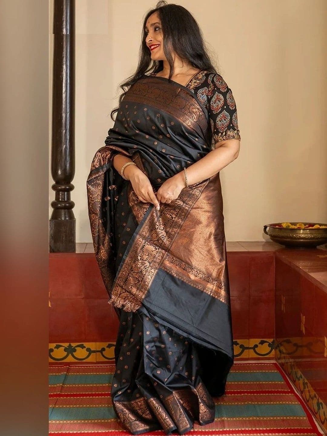 Glorisa Woven Design Zari Silk Blend Fusion Chanderi Saree - view 1