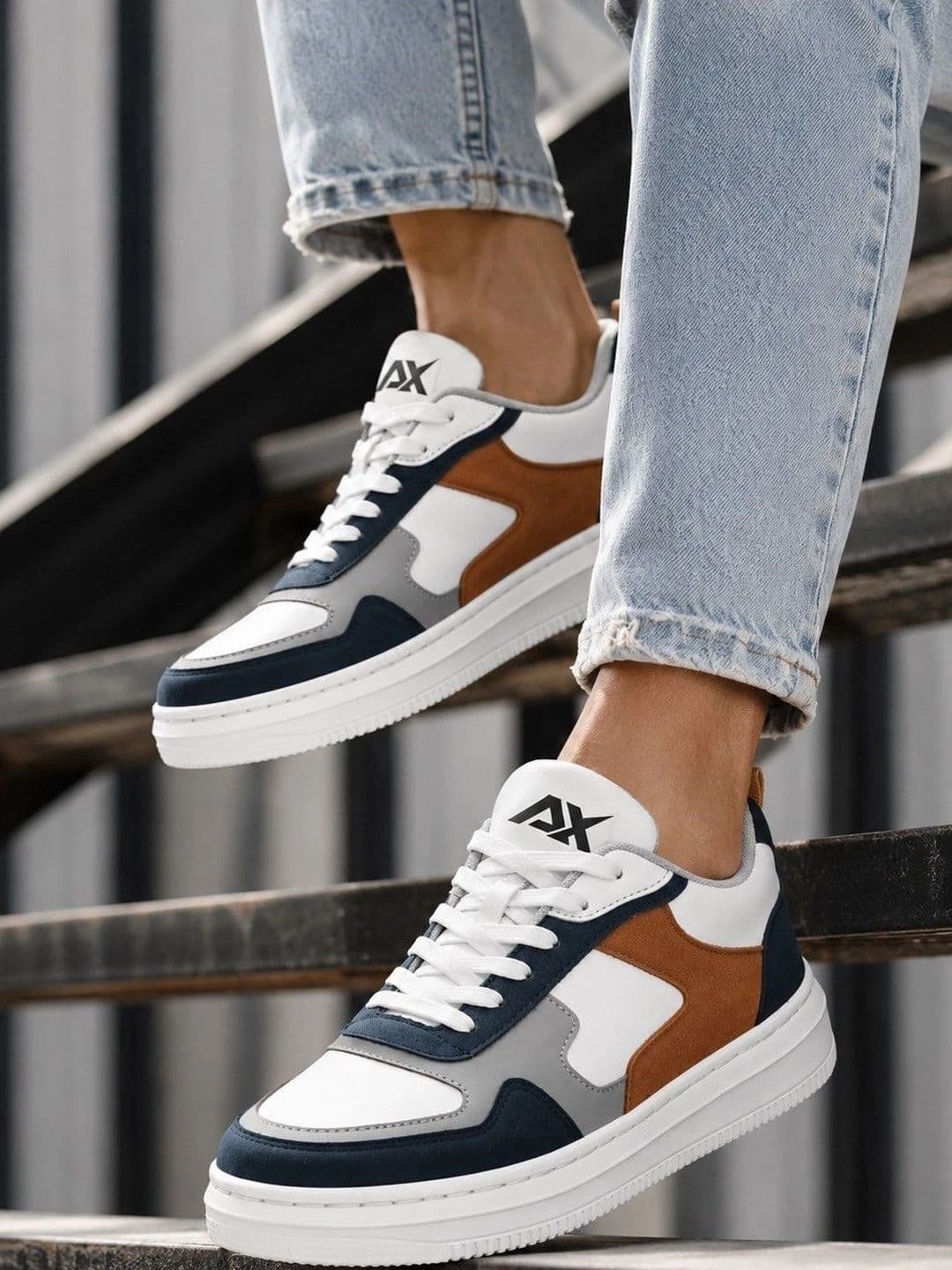 AIRBELL X AIRX Men Colourblocked Sneakers - view 1