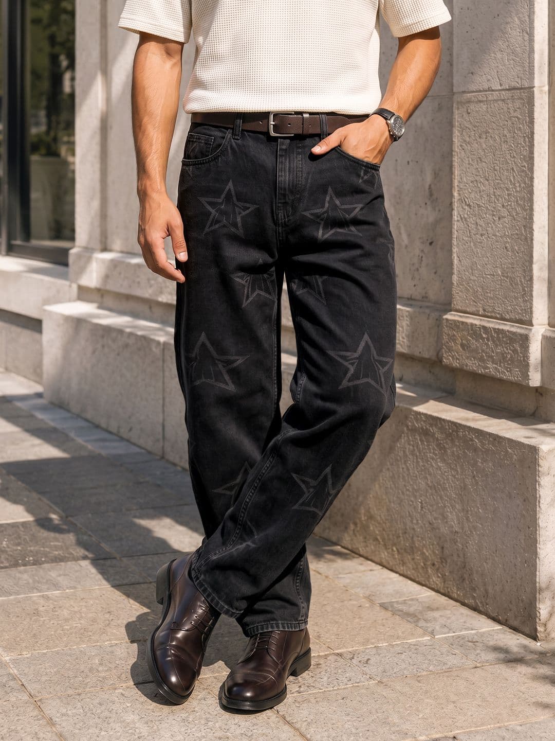 The Indian Garage Co Men Loose Tapered Fit Laser Print Pure Cotton Jeans - view 1