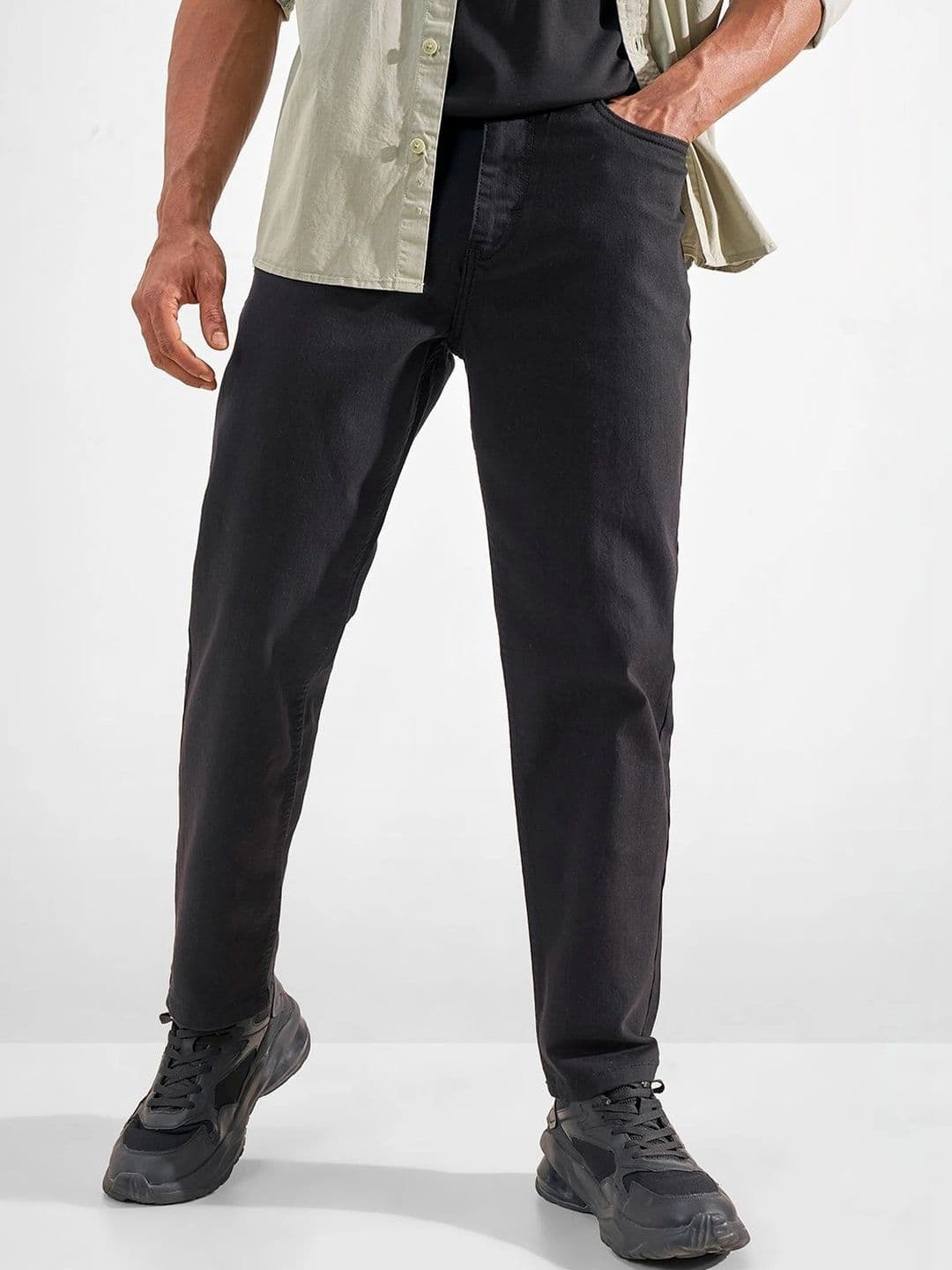 HIGHLANDER Men Tapered Fit Mid-Rise Jeans - view 1